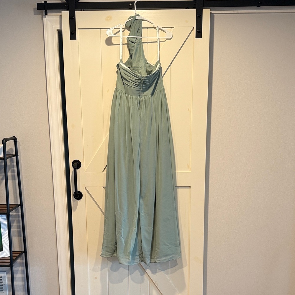 Elegant Green Halter Dress